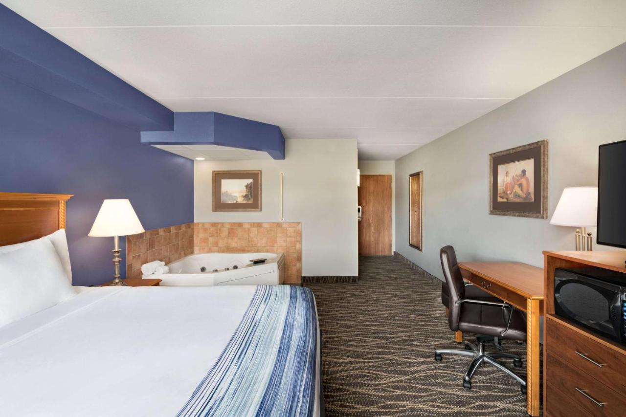 Americinn By Wyndham Laramie Near University Of Wyoming Exterior foto